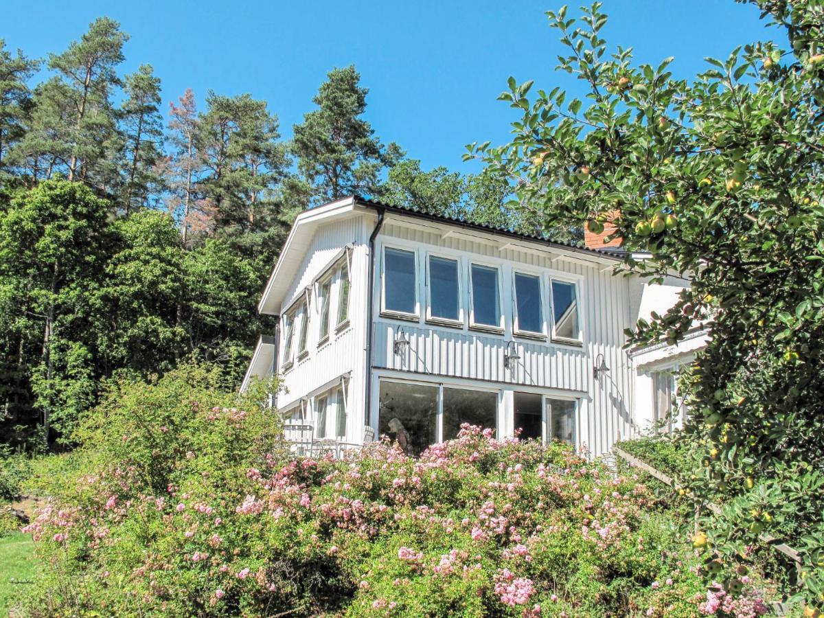 Holiday Home Stegeborg Sjöstugan - OST104 Norrkrog Exteriör bild